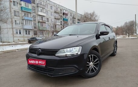 Volkswagen Jetta VI, 2013 год, 1 100 000 рублей, 7 фотография