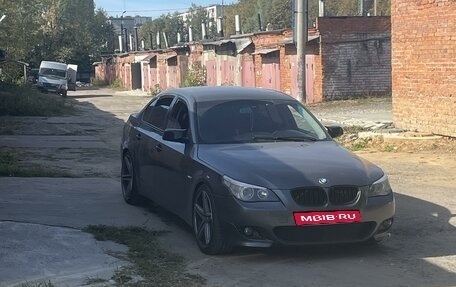 BMW 5 серия, 2005 год, 1 050 000 рублей, 5 фотография