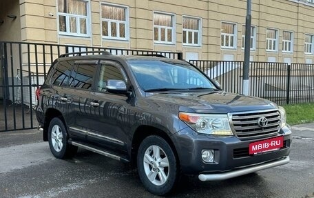 Toyota Land Cruiser 200, 2012 год, 3 595 000 рублей, 3 фотография