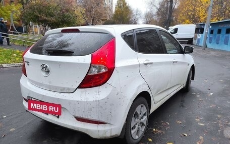 Hyundai Solaris II рестайлинг, 2016 год, 890 000 рублей, 4 фотография