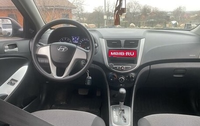 Hyundai Solaris II рестайлинг, 2012 год, 950 000 рублей, 1 фотография