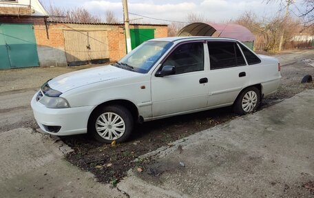 Daewoo Nexia I рестайлинг, 2012 год, 300 000 рублей, 3 фотография