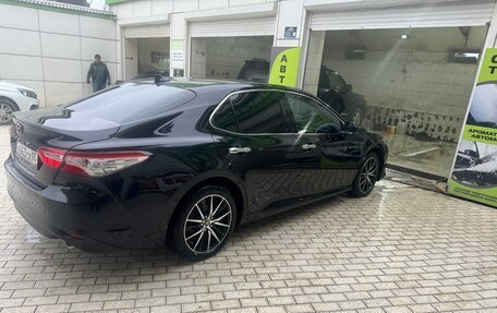 Toyota Camry, 2019 год, 2 650 000 рублей, 8 фотография