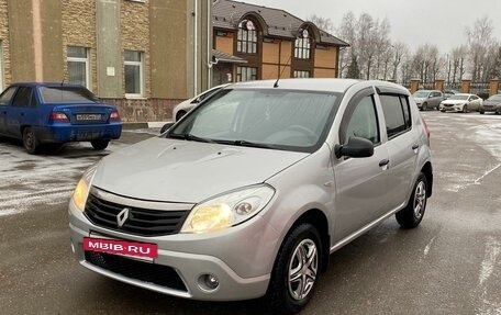 Renault Sandero I, 2014 год, 590 000 рублей, 2 фотография