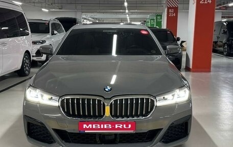 BMW 5 серия, 2021 год, 5 300 000 рублей, 2 фотография