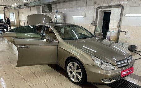 Mercedes-Benz CLS, 2009 год, 1 150 000 рублей, 2 фотография