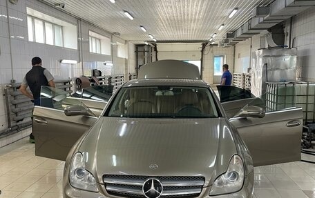 Mercedes-Benz CLS, 2009 год, 1 150 000 рублей, 5 фотография