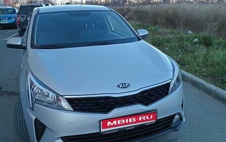 KIA Rio IV, 2021 год, 2 080 000 рублей, 2 фотография