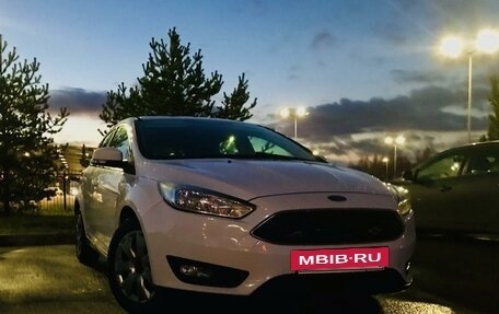 Ford Focus III, 2017 год, 930 000 рублей, 2 фотография