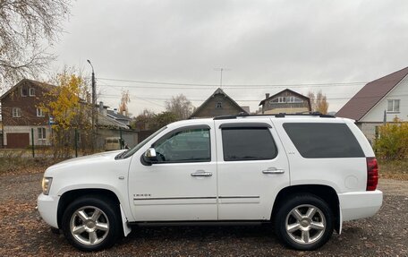 Chevrolet Tahoe III, 2012 год, 2 550 000 рублей, 1 фотография