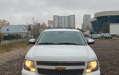 Chevrolet Tahoe III, 2012 год, 2 550 000 рублей, 4 фотография