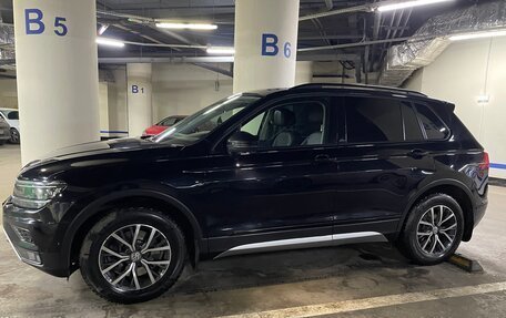 Volkswagen Tiguan II, 2019 год, 3 090 000 рублей, 10 фотография