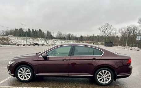 Volkswagen Passat B8 рестайлинг, 2015 год, 1 850 000 рублей, 4 фотография