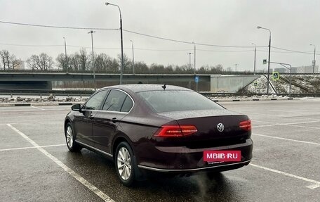 Volkswagen Passat B8 рестайлинг, 2015 год, 1 850 000 рублей, 5 фотография