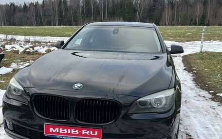 BMW 7 серия, 2009 год, 2 600 000 рублей, 15 фотография