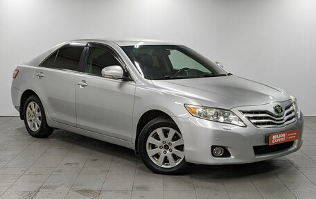 Toyota Camry, 2011 год, 1 390 000 рублей, 3 фотография