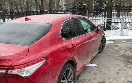 Toyota Camry, 2021 год, 1 800 000 рублей, 5 фотография