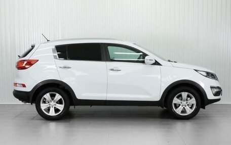 KIA Sportage III, 2015 год, 2 100 000 рублей, 2 фотография