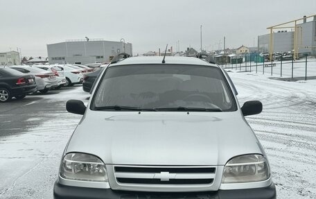 Chevrolet Niva I рестайлинг, 2005 год, 489 000 рублей, 2 фотография