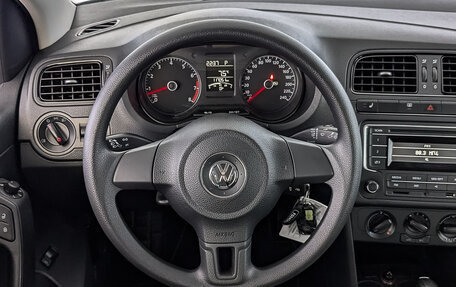 Volkswagen Polo VI (EU Market), 2015 год, 1 080 000 рублей, 22 фотография