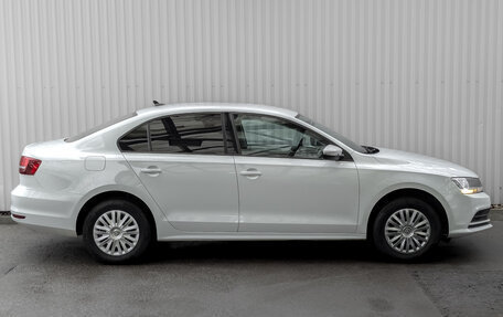 Volkswagen Jetta VI, 2018 год, 1 685 000 рублей, 4 фотография