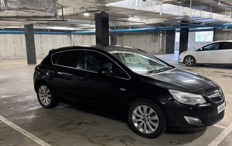 Opel Astra J, 2011 год, 830 000 рублей, 3 фотография