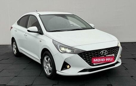 Hyundai Solaris II рестайлинг, 2020 год, 1 570 000 рублей, 3 фотография