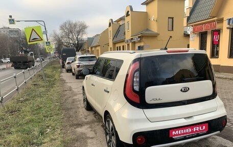 KIA Soul II рестайлинг, 2019 год, 1 800 000 рублей, 4 фотография