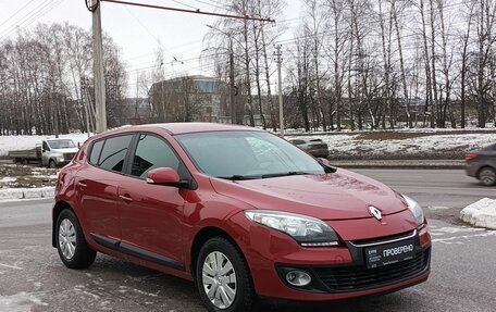 Renault Megane III, 2013 год, 808 000 рублей, 3 фотография