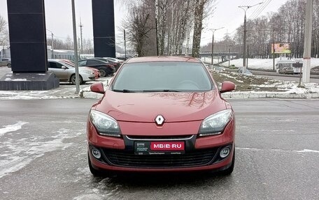 Renault Megane III, 2013 год, 808 000 рублей, 2 фотография