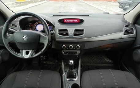 Renault Megane III, 2013 год, 808 000 рублей, 17 фотография