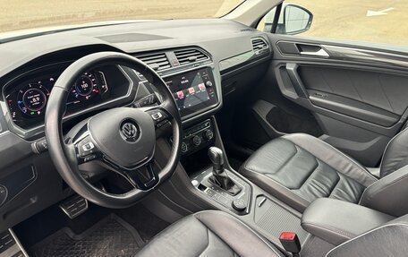 Volkswagen Tiguan II, 2020 год, 3 300 000 рублей, 10 фотография