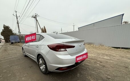 Hyundai Elantra VI рестайлинг, 2018 год, 1 770 000 рублей, 6 фотография