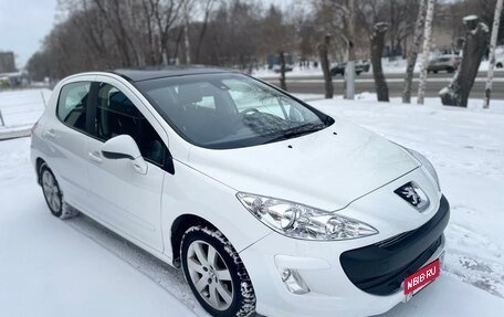 Peugeot 308 II, 2010 год, 699 000 рублей, 2 фотография