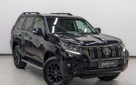 Toyota Land Cruiser Prado 150 рестайлинг 2, 2021 год, 6 950 000 рублей, 3 фотография