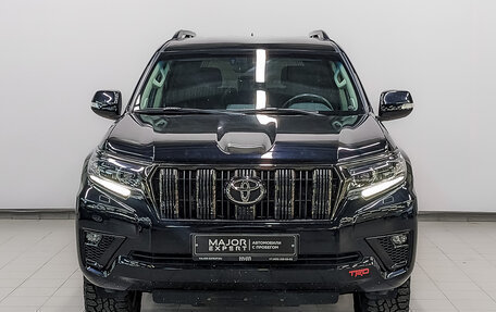 Toyota Land Cruiser Prado 150 рестайлинг 2, 2021 год, 6 950 000 рублей, 2 фотография