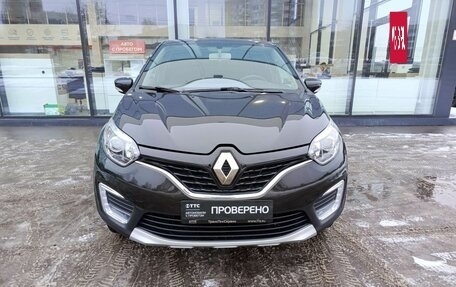 Renault Kaptur I рестайлинг, 2017 год, 1 782 000 рублей, 2 фотография