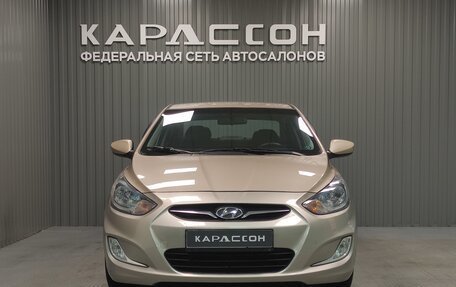 Hyundai Solaris II рестайлинг, 2011 год, 860 000 рублей, 3 фотография