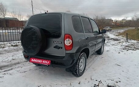 Chevrolet Niva I рестайлинг, 2018 год, 745 000 рублей, 10 фотография