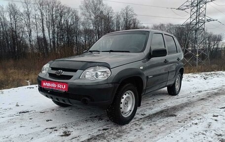 Chevrolet Niva I рестайлинг, 2018 год, 745 000 рублей, 9 фотография