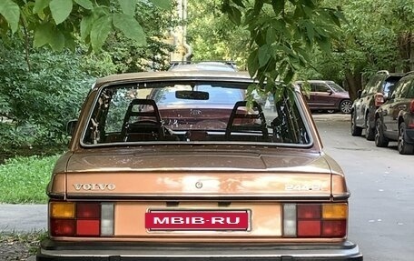 Volvo 240 Series, 1980 год, 790 000 рублей, 5 фотография