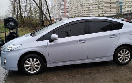 Toyota Prius, 2010 год, 1 000 000 рублей, 4 фотография