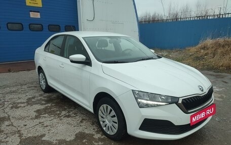 Skoda Rapid II, 2021 год, 1 700 000 рублей, 8 фотография