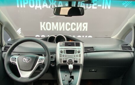 Toyota Verso I, 2010 год, 1 110 000 рублей, 11 фотография