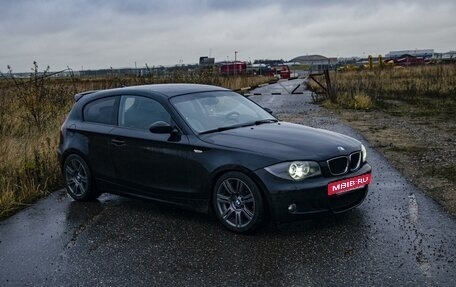 BMW 1 серия, 2008 год, 1 300 000 рублей, 6 фотография