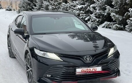 Toyota Camry, 2020 год, 3 280 000 рублей, 3 фотография