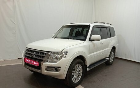 Mitsubishi Pajero IV, 2014 год, 2 650 000 рублей, 1 фотография