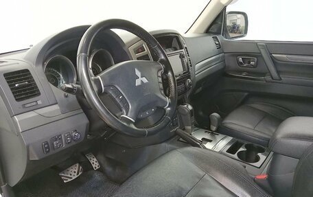 Mitsubishi Pajero IV, 2014 год, 2 650 000 рублей, 20 фотография