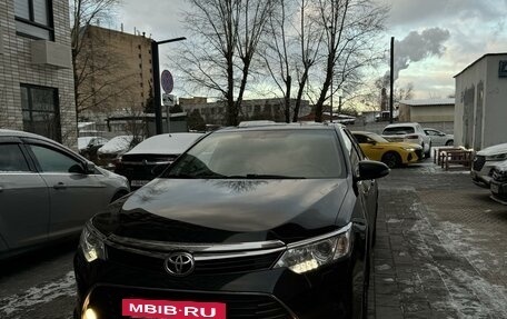 Toyota Camry, 2017 год, 2 190 000 рублей, 9 фотография