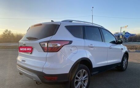 Ford Kuga III, 2018 год, 1 999 000 рублей, 3 фотография